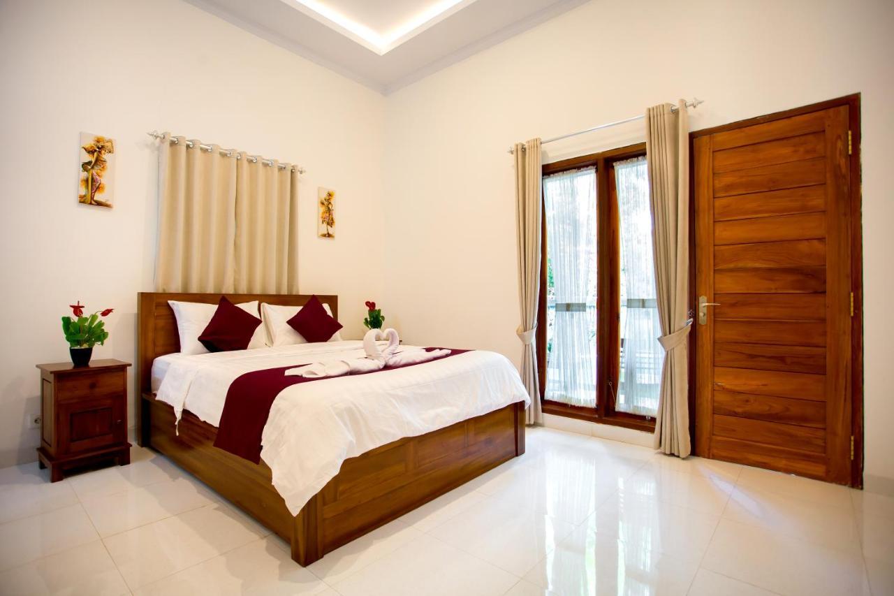 The Puncak Santhi Inn Batununggul Ngoại thất bức ảnh